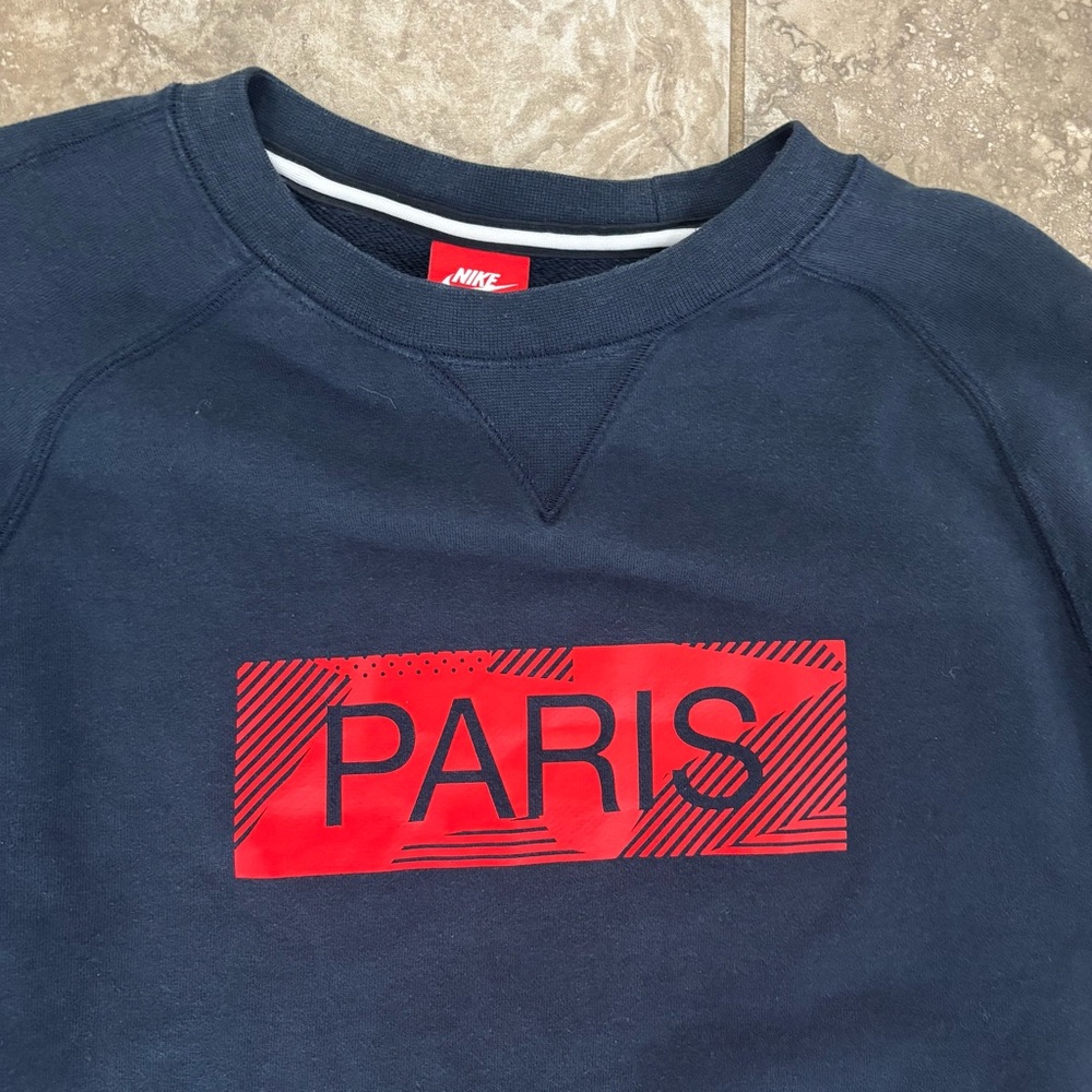 Nike Paris‎ Saint-Germain Club Men's Soccer Crew-Neck Sweatshirt sz XL - Picture 2 of 12